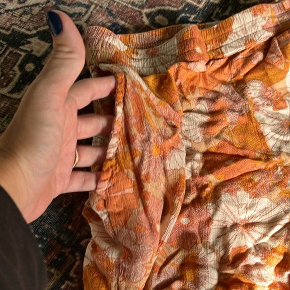 Volcom Floral Shorts - Picture 4 of 4